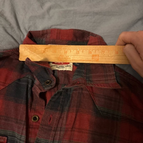 WRANGLER BUTTON FRONT WESTERN SHIRT Men's Size M Red/Black NWOT - Picture 7 of 11